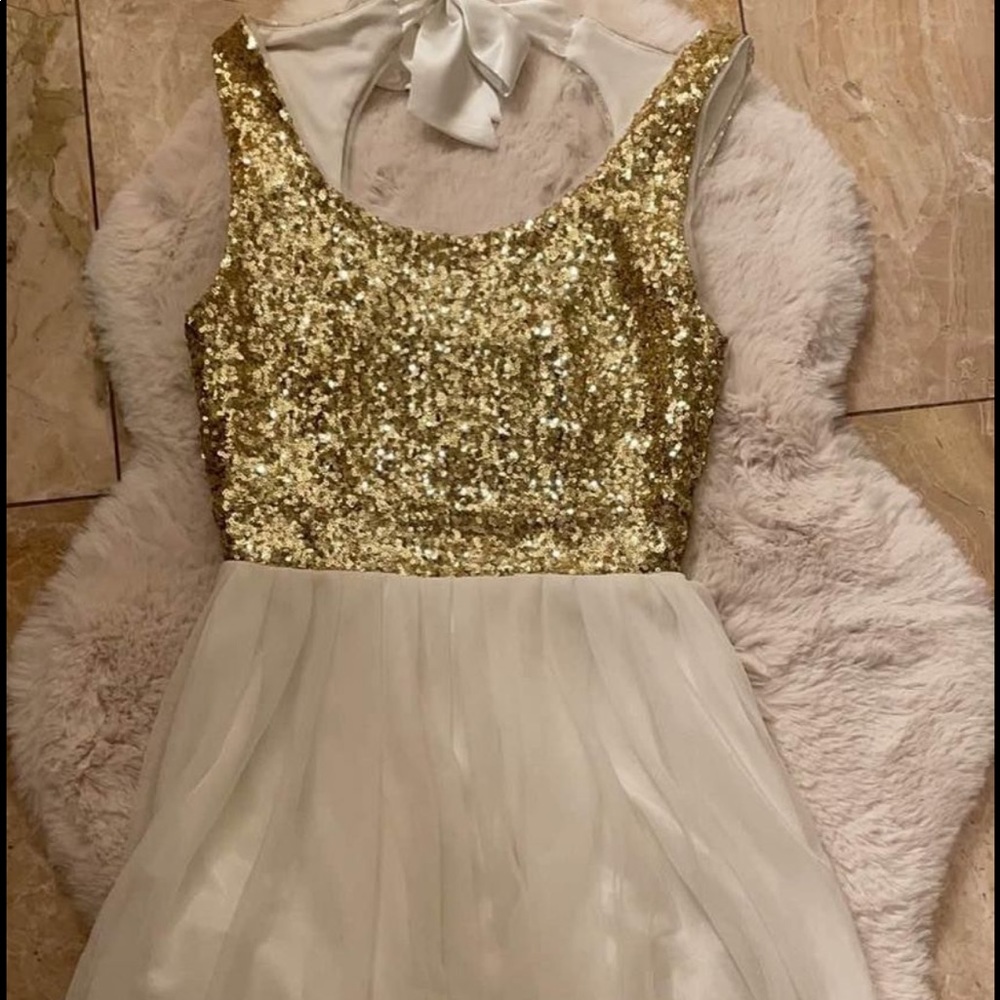 COPY - Gold sequin dress